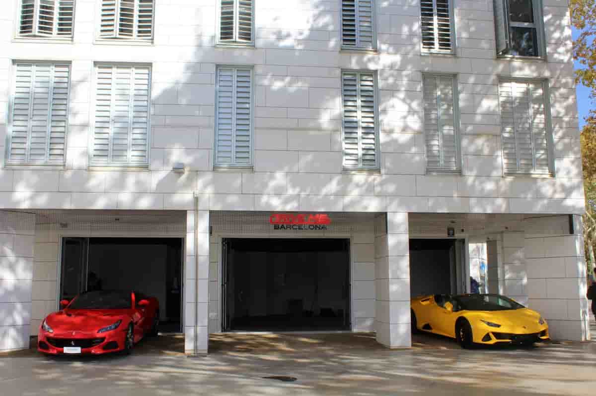 Luxury and exotic cars in Barcelona
