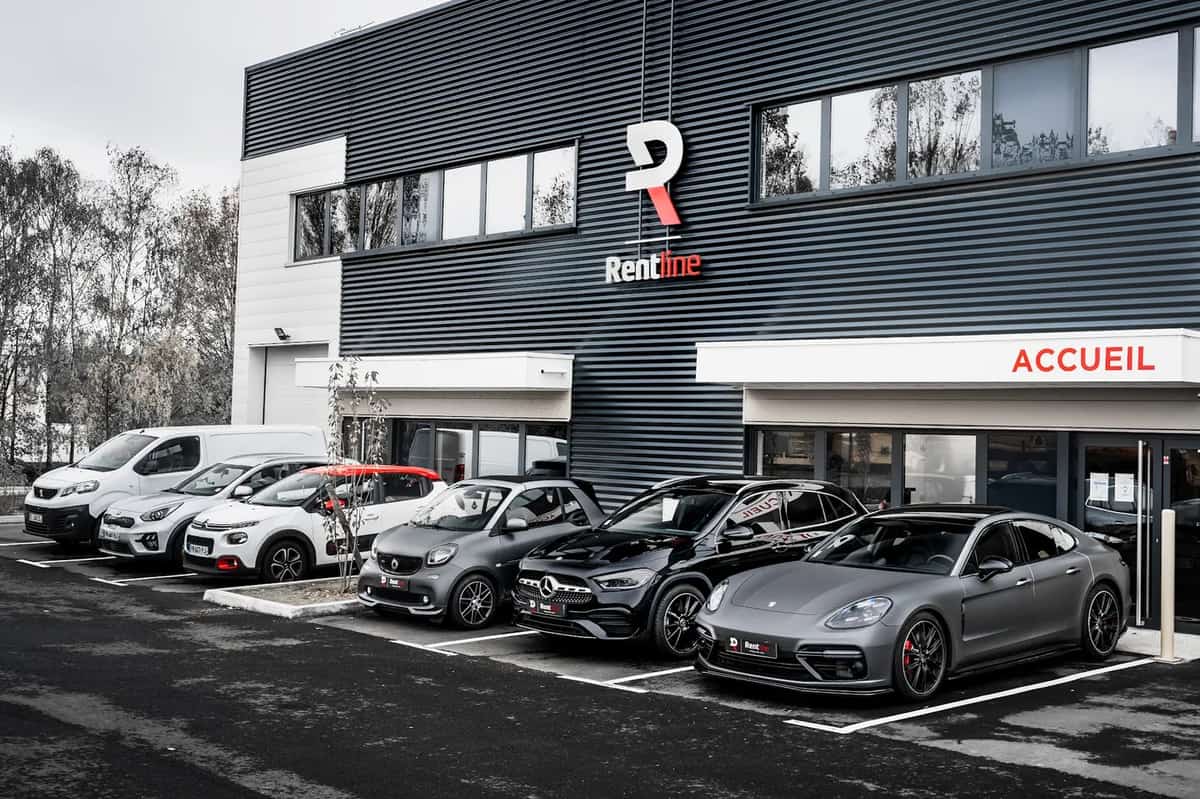 Rentline: Location voiture de luxe Paris Rentline: Location voiture de luxe Paris