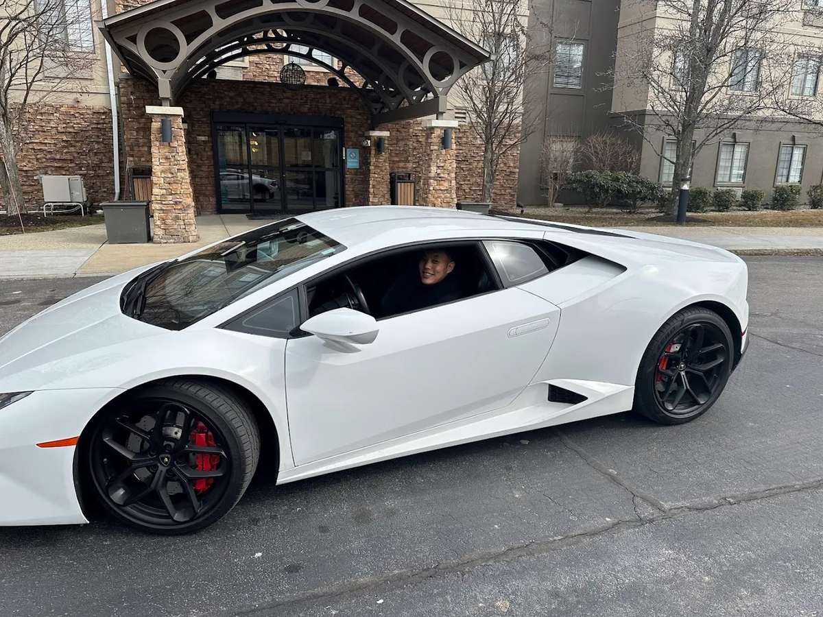 Boston Luxury Car Rental cover