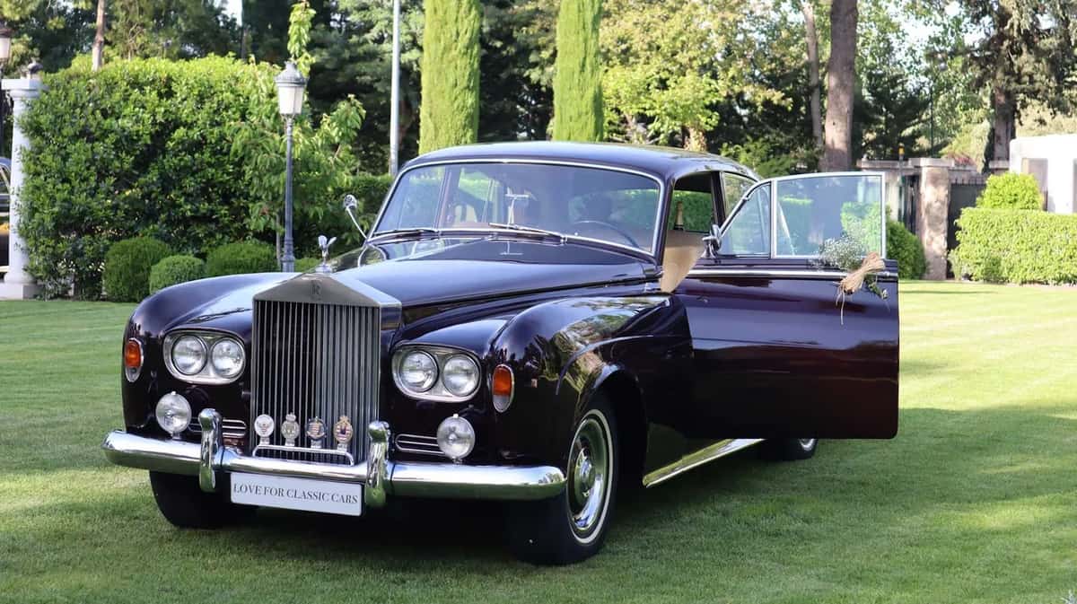 Rolls Royce Phantom - Alquiler de coches clásicos en Madrid ... cover